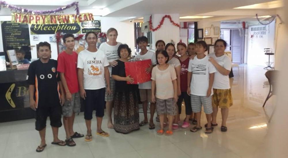 Boomerang Inn Phuket Ngoại thất bức ảnh