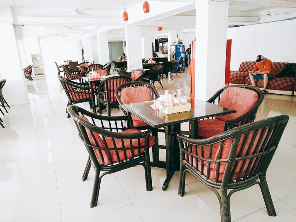 Boomerang Inn Phuket Ngoại thất bức ảnh