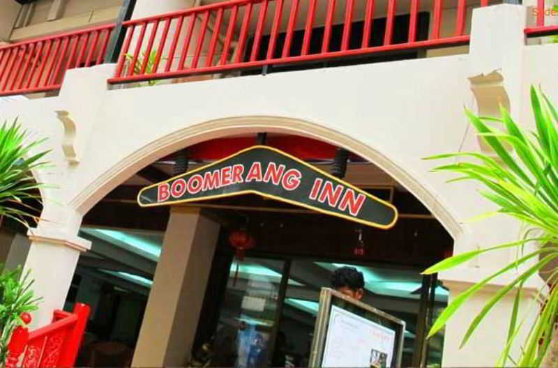 Boomerang Inn Phuket Ngoại thất bức ảnh